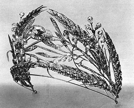 Ears of Wheat tiara [image via alexanderpalace.org]